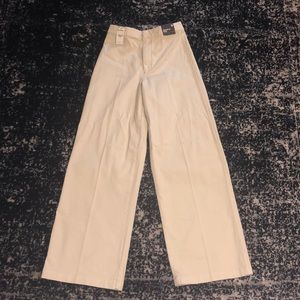 NWT Express High Rise Wide Leg Tan Pants 👏🏼